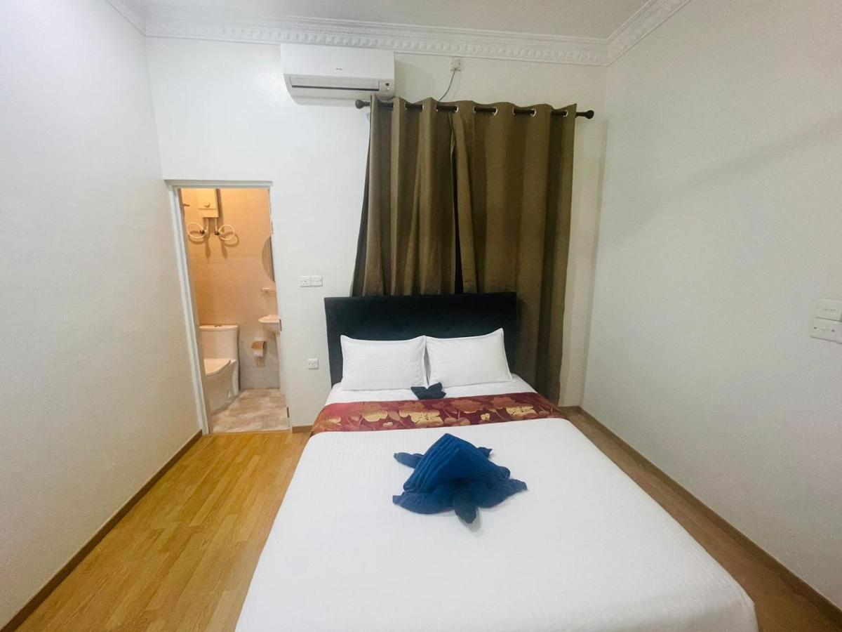 Silk Retreats Thulusdhoo Guest House Bagian luar foto