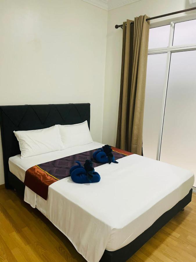 Silk Retreats Thulusdhoo Guest House Bagian luar foto