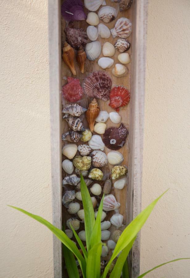 Silk Retreats Thulusdhoo Guest House Bagian luar foto