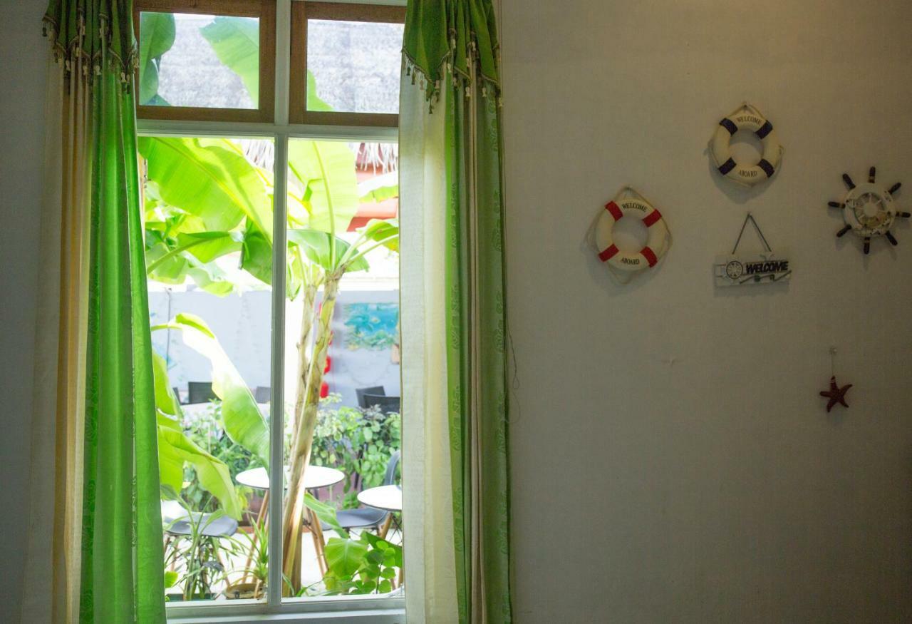 Silk Retreats Thulusdhoo Guest House Bagian luar foto
